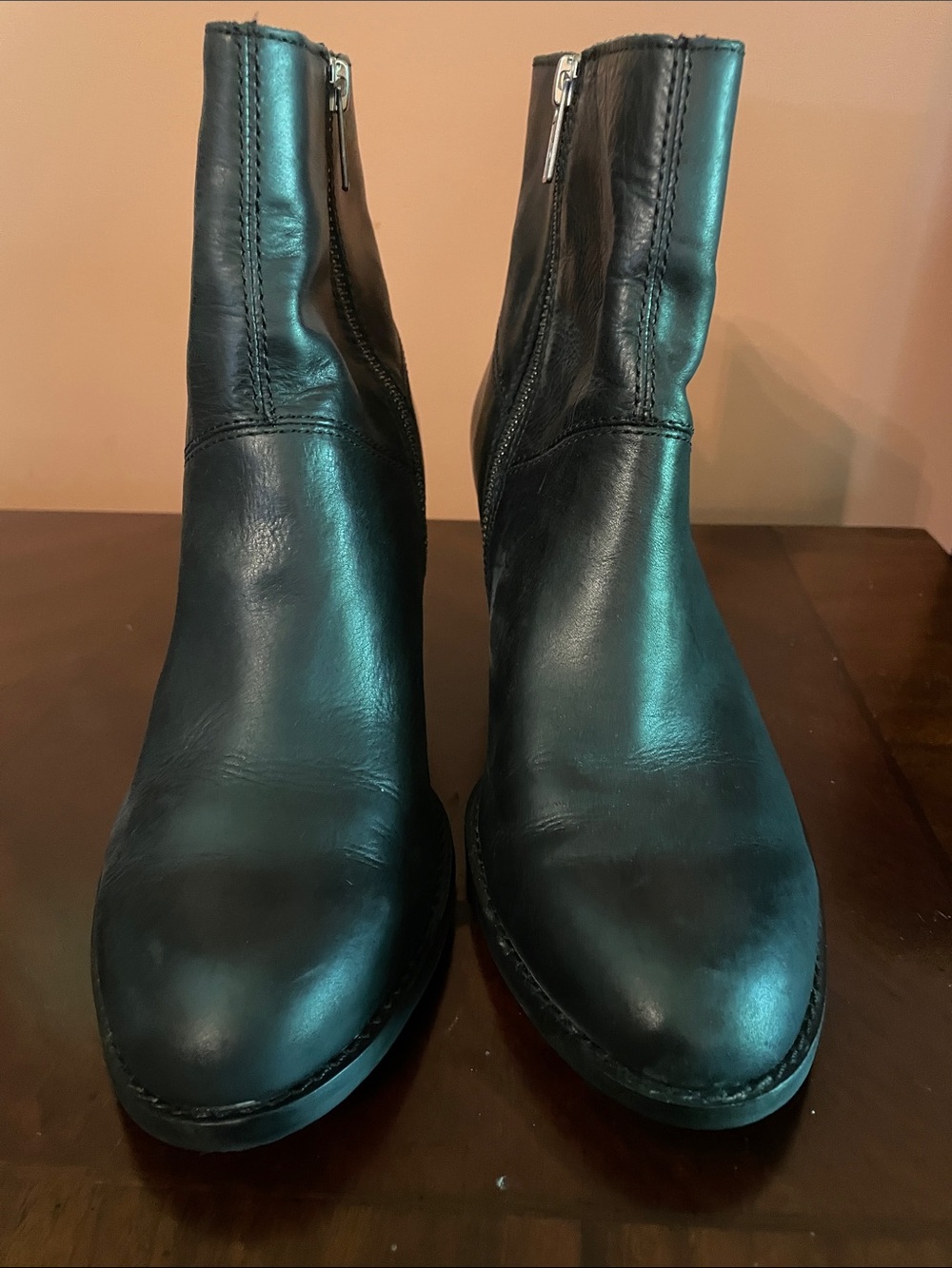 FRYE AND CO. Black Leather Heeled Ankle Boots